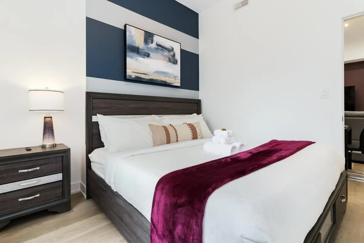 New Elegant Suite For 8 W Patio - Heart Of Toronto Kanada